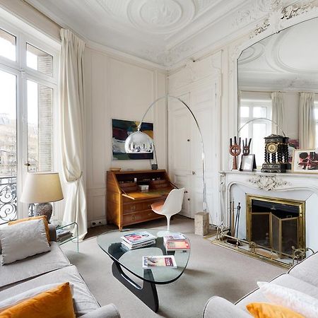 パリHaussmann 168アパートメント エクステリア 写真