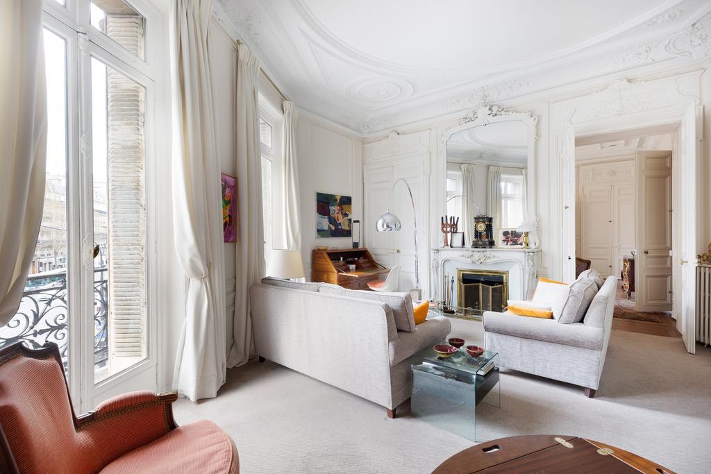 パリHaussmann 168アパートメント エクステリア 写真