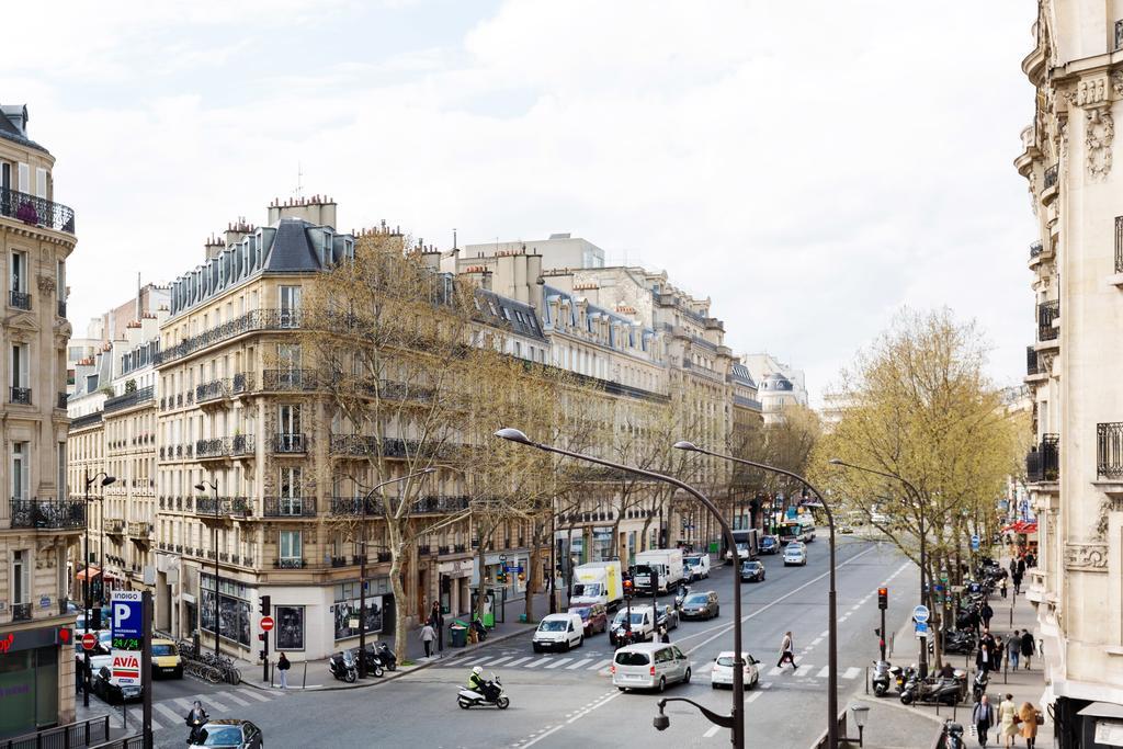 パリHaussmann 168アパートメント エクステリア 写真