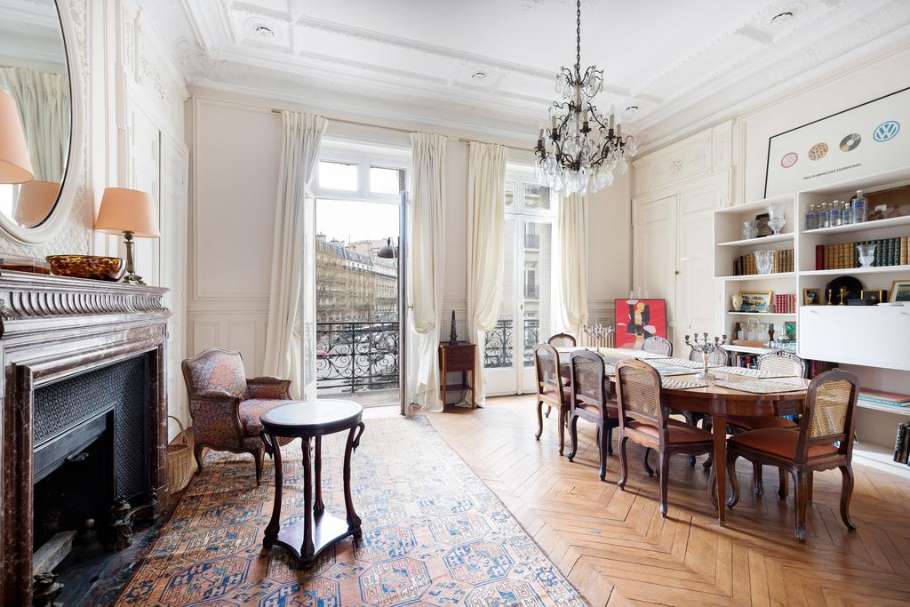 パリHaussmann 168アパートメント エクステリア 写真