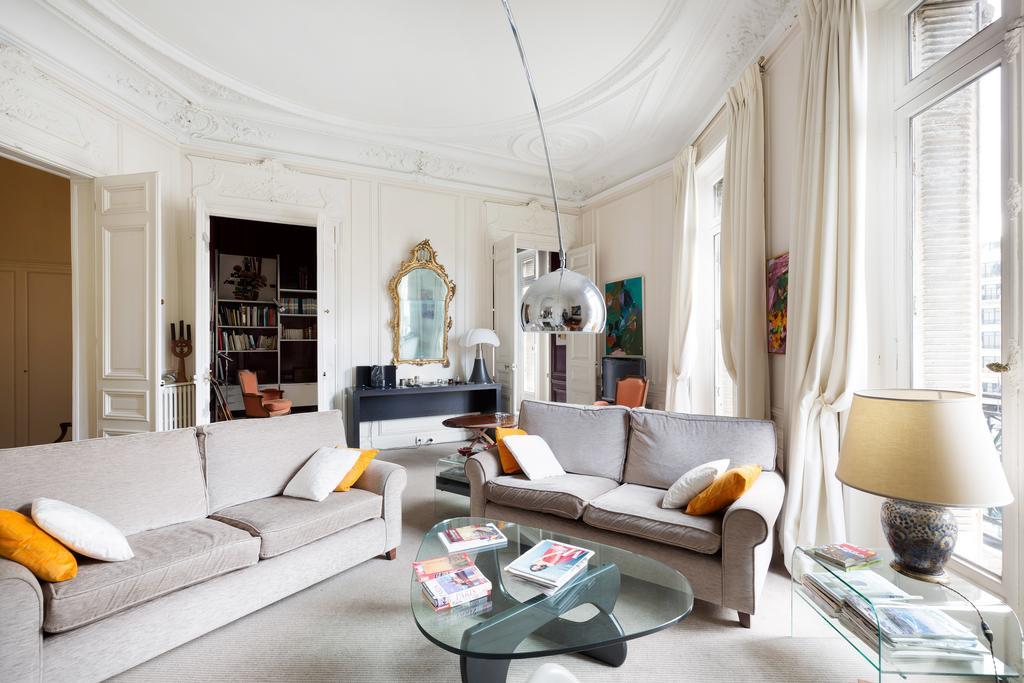 パリHaussmann 168アパートメント エクステリア 写真